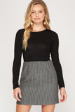 HOUNDSTOOTH WOVEN MINI SKIRT WITH BACK SLIT DETAIL