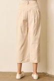 Pleated Cropped Jeans