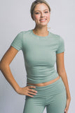 Fitted Active Top