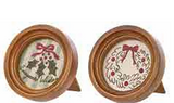 Wood Cc Round Holly/wreath Picture